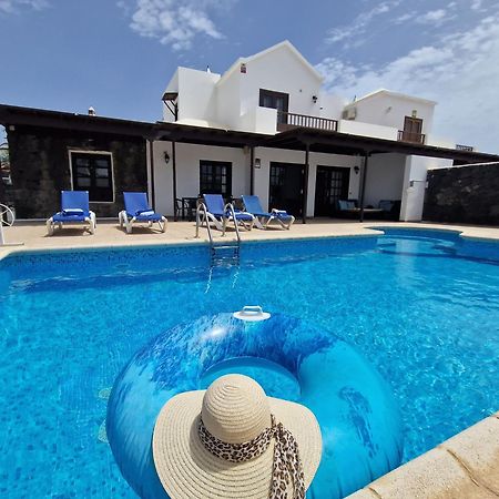 Villablanca Mar Heated Private Pool In A Charming Retreat Of Serenity Playa Blanca  Exteriör bild